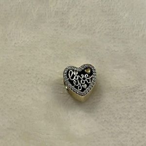 Pandora ‘Love You’ script charm